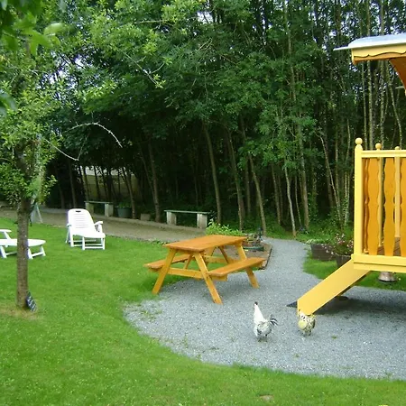 Les Roulottes De Saint-sulpice منزل ريفي *