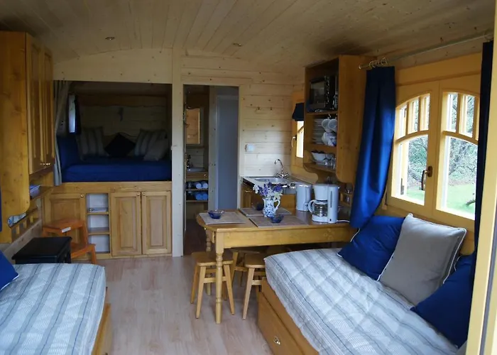 Les Roulottes De Saint-sulpice Landhaus