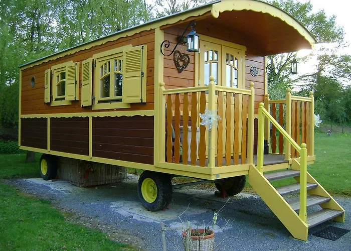 Les Roulottes De Saint-sulpice Saint-Sulpice-en-Pareds